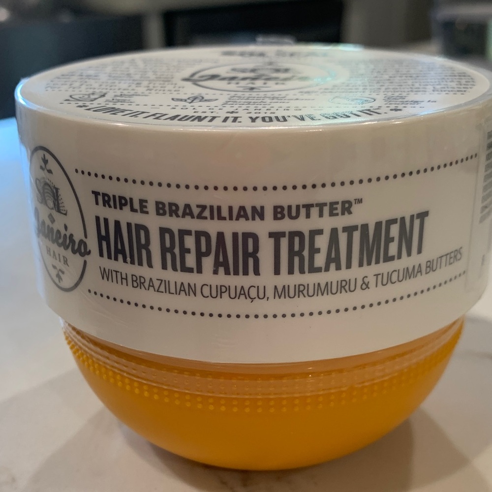 Sol de Janeiro Hair Repair Treatment in Bright Yellow Jar